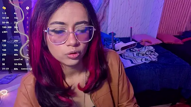 kristen tay online show from 18, 5, 2026