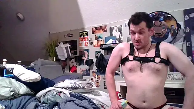 Snapshot of Sk00byJaXxX212 chatting on 20, 12, 2025 Sk00byJaXxX212 online show from 20, 12, 2025