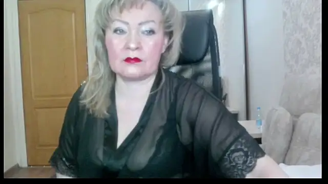 Victoria secrets  online show from 15, 4, 2026