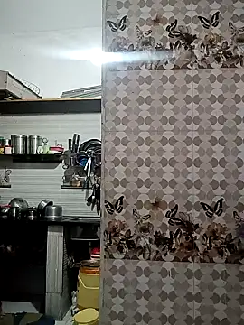 boyyouwant33 online show from 1, 4, 2026