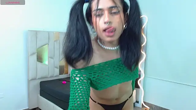 Snapshot of NATTROSE_TAY chatting on 23, 2, 2025 NATTROSE TAY online show from 23, 2, 2025