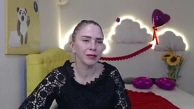 TessaDaybreak online show from 14, 3, 2025