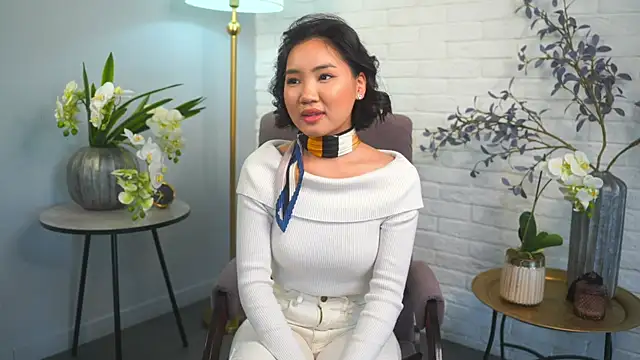 Snapshot of EthalHence chatting on 15, 2, 2025 EthalHence online show from 15, 2, 2025