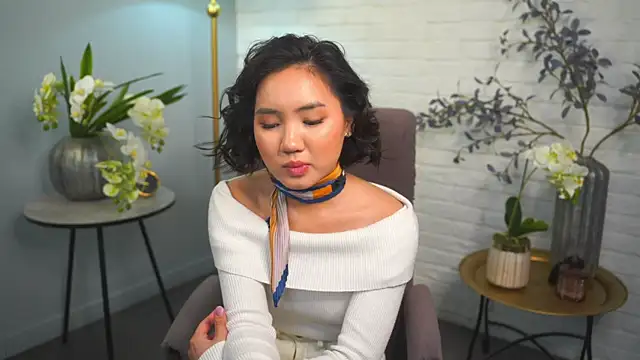 Snapshot of EthalHence chatting on 15, 2, 2025 EthalHence online show from 15, 2, 2025