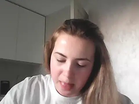 Snapshot of GoddessTenderness chatting on 27, 2, 2025 GoddessTenderness online show from 27, 2, 2025