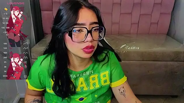 Snapshot of Anni_acker_b chatting on 6, 2, 2026 Anni acker b online show from 6, 2, 2026