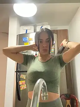 Snapshot of Naatalia chatting on 18, 2, 2025 Naatalia online show from 18, 2, 2025