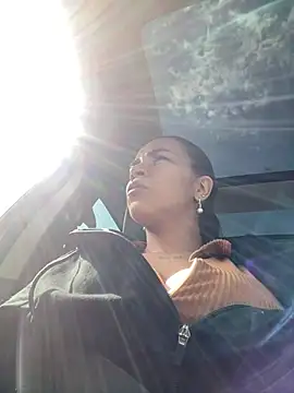 Snapshot of Naatalia chatting on 16, 3, 2025 Naatalia online show from 16, 3, 2025