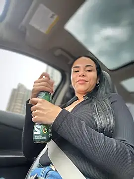 Snapshot of Naatalia chatting on 10, 1, 2026 Naatalia online show from 10, 1, 2026