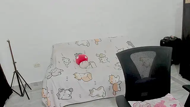 Naoko 7w7 online show from 17, 1, 2026