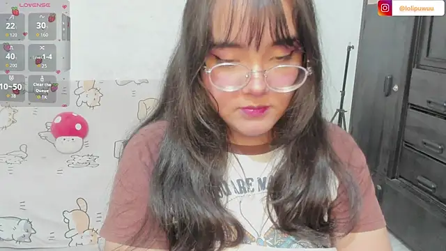 Naoko 7w7 online show from 15, 6, 2026