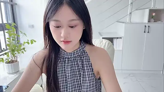 Cassie-20 online show from 12, 9, 2025