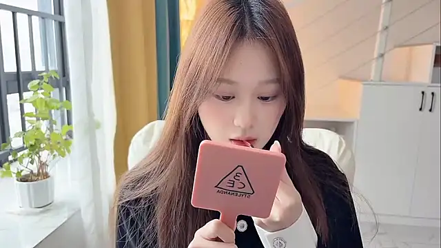 Cassie-20 online show from 14, 12, 2025