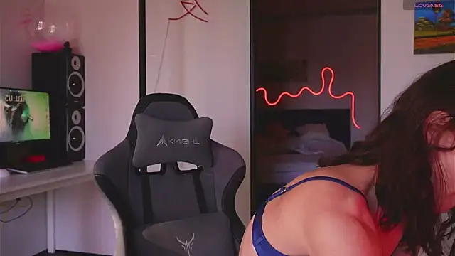 Limy Sweet online show from 23, 2, 2026