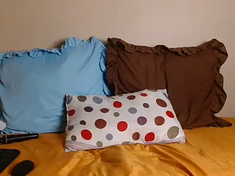 Karishma99  online show from 11, 3, 2025