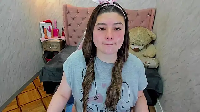 Lianngrace online show from 7, 4, 2026