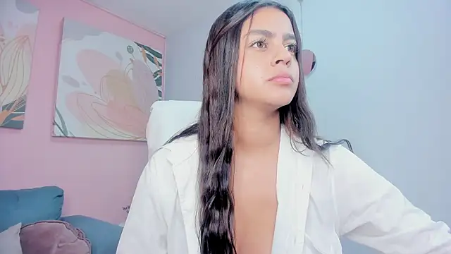 Bella walker  online show from 15, 11, 2025