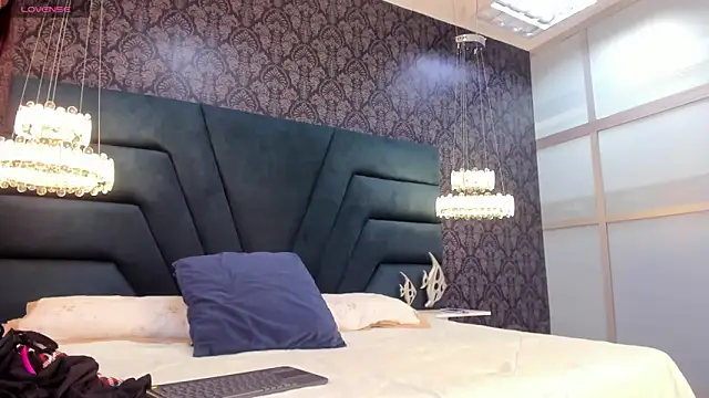 Natty roberts  online show from 17, 2, 2025