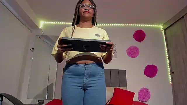 ZahraRose online show from 26, 2, 2025