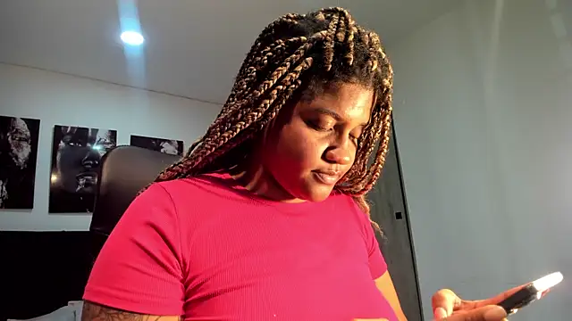 ZahraRose online show from 8, 9, 2025