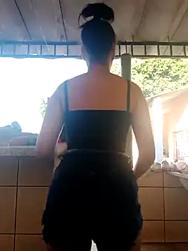 gatinha 18 online show from 10, 9, 2025