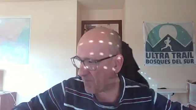 Snapshot of llopaco chatting on 19, 5, 2026 llopaco online show from 19, 5, 2026