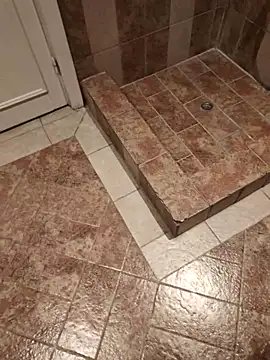 Loly2025 online show from 16, 2, 2025