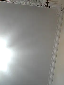 Loly2025 online show from 26, 4, 2026