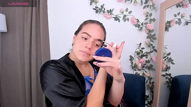 Baby Asshley online show from 3, 10, 2025