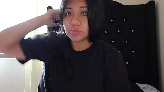 Karla Stein2025 online show from 9, 1, 2026