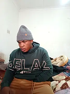 bosszonke123 online show from 17, 4, 2026