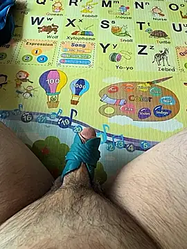 Snapshot of halu5400 chatting on 30, 10, 2025 halu5400 online show from 30, 10, 2025