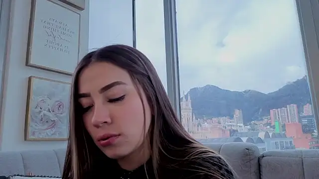 Snapshot of Ivanna_West chatting on 19, 4, 2026 Ivanna West online show from 19, 4, 2026