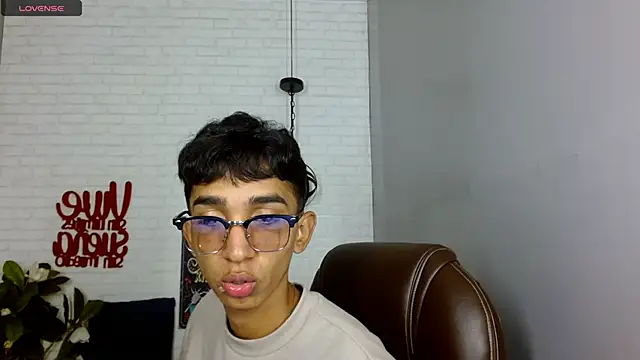 Snapshot of Martin_Linares chatting on 18, 2, 2025 Martin Linares online show from 18, 2, 2025