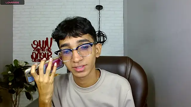 Snapshot of Martin_Linares chatting on 25, 2, 2025 Martin Linares online show from 25, 2, 2025