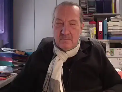 HMStraps01 online show from 10, 1, 2025