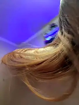 sexymelli18 online show from 2, 10, 2025