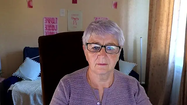 Sandra Snowflake online show from 18, 6, 2026