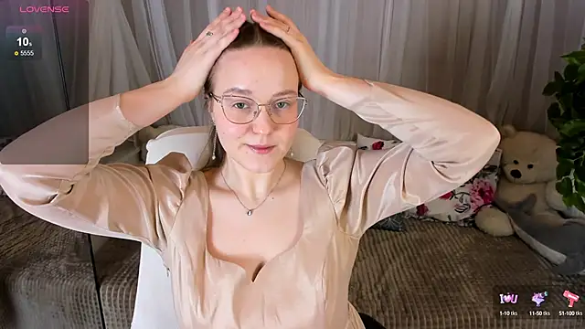 Rada Woods online show from 19, 2, 2025