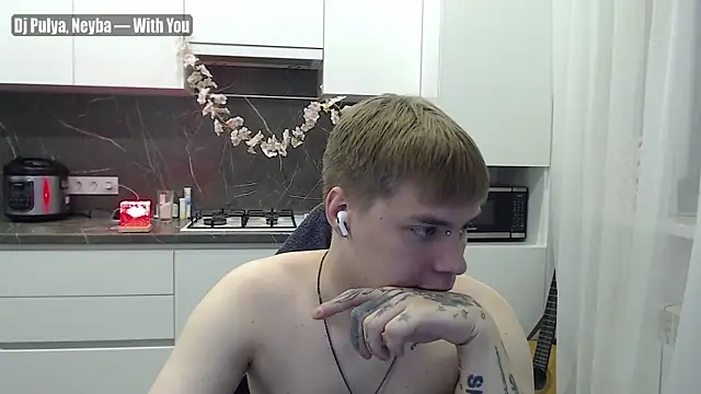 yourlildemon online show from 14, 6, 2026