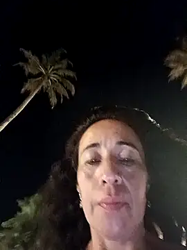 Coeur de luxure online show from 4, 3, 2025