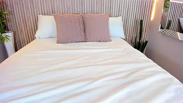 GeorginaReyes online show from 13, 9, 2025