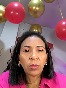 Mrsvictoriaaa online show from 18, 2, 2025