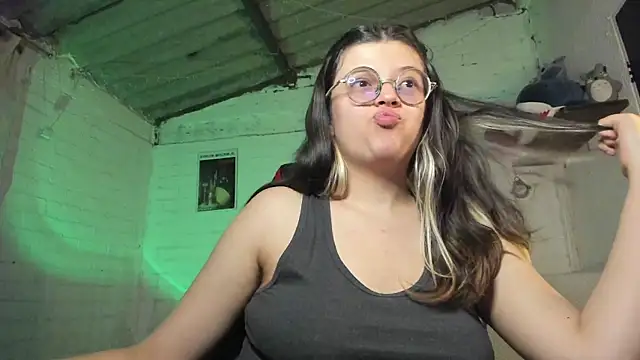 Emily  katz online show from 8, 9, 2025