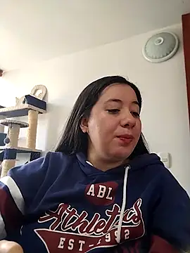 Snapshot of sweetie__annieee chatting on 11, 9, 2025 sweetie  annieee online show from 11, 9, 2025