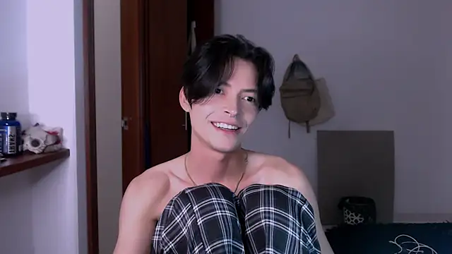 Snapshot of gunther_hda chatting on 11, 3, 2025 gunther hda online show from 11, 3, 2025