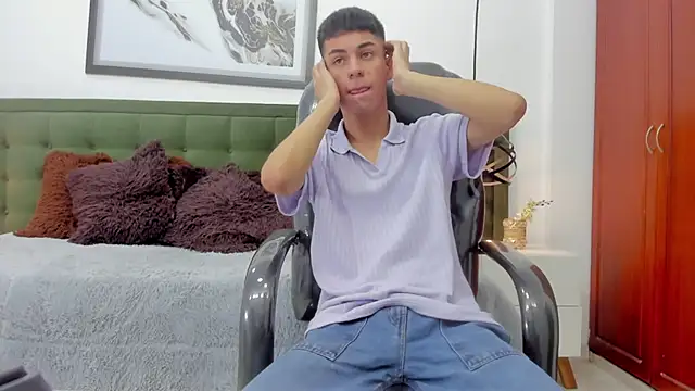 Snapshot of Johann_sex chatting on 1, 2, 2026 Johann sex online show from 1, 2, 2026