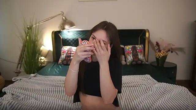 PaigePrado online show from 21, 5, 2026