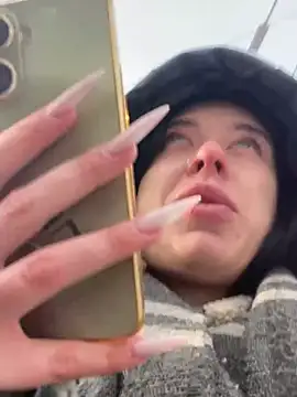 AlishaPrettyBlade online show from 12, 3, 2025