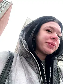 AlishaPrettyBlade online show from 10, 3, 2026